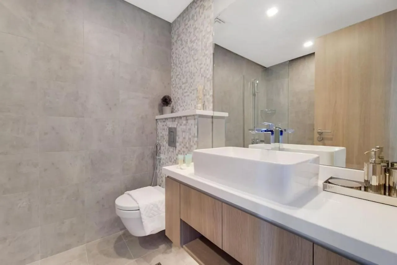 Stella Maris, Dubai Marina - Striking Two Bedroom